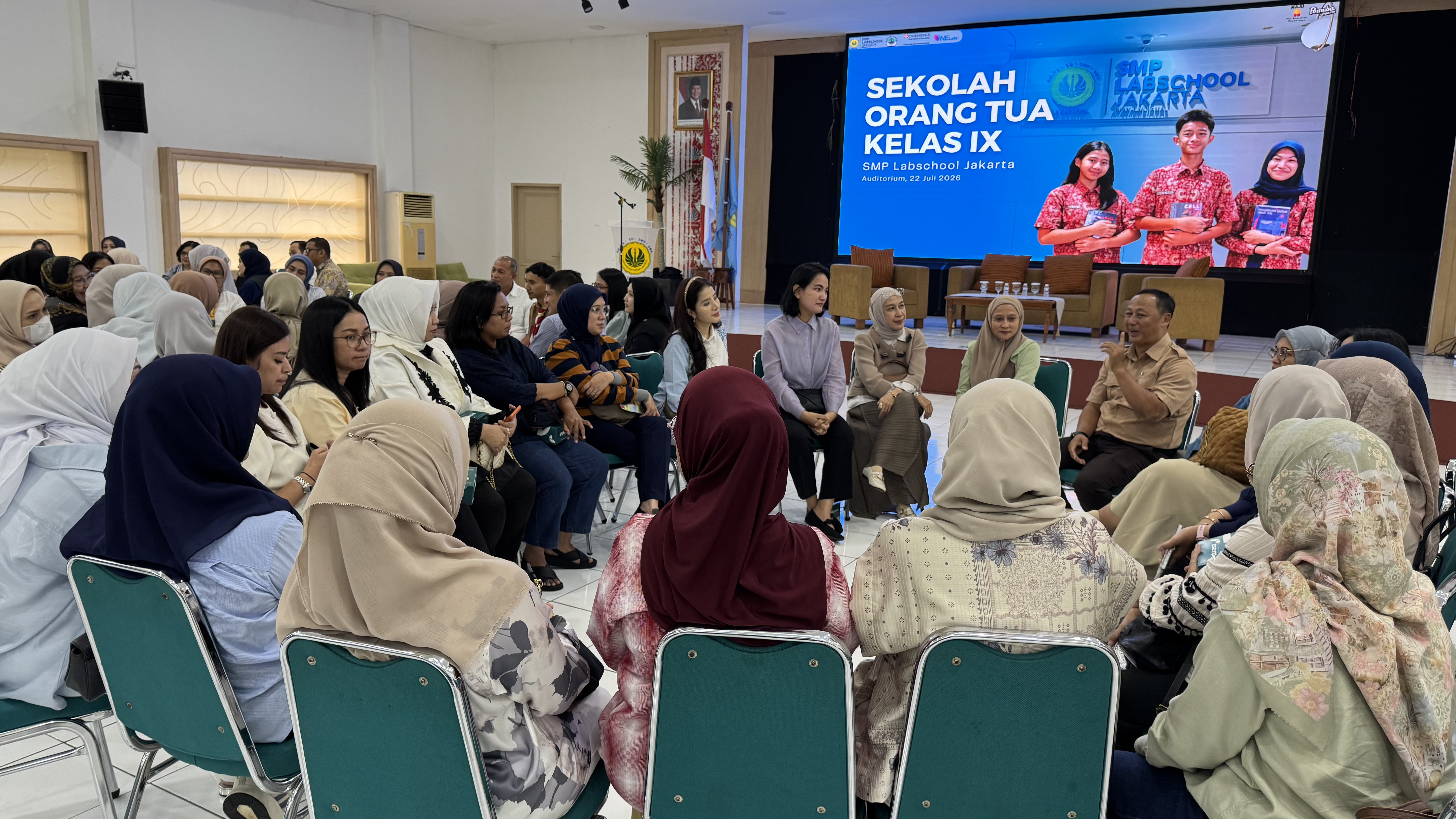 Perkuat Sinergi dengan Orang Tua, SMP Labschool Jakarta Gelar Sekolah Orang Tua - Foto 1